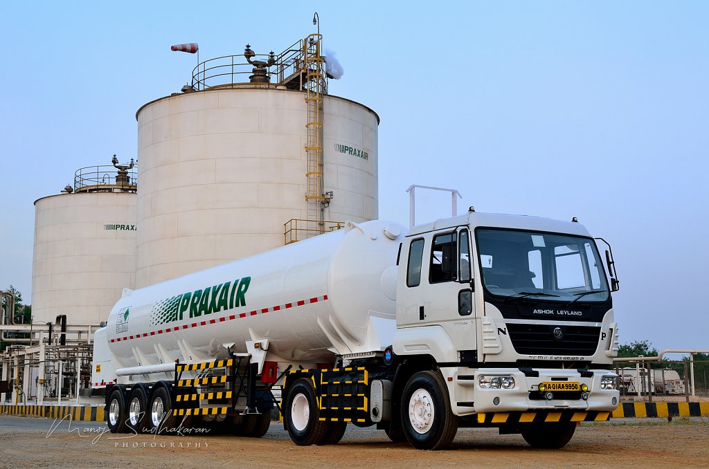 PraxairJSW-Dec2011-1083.jpg